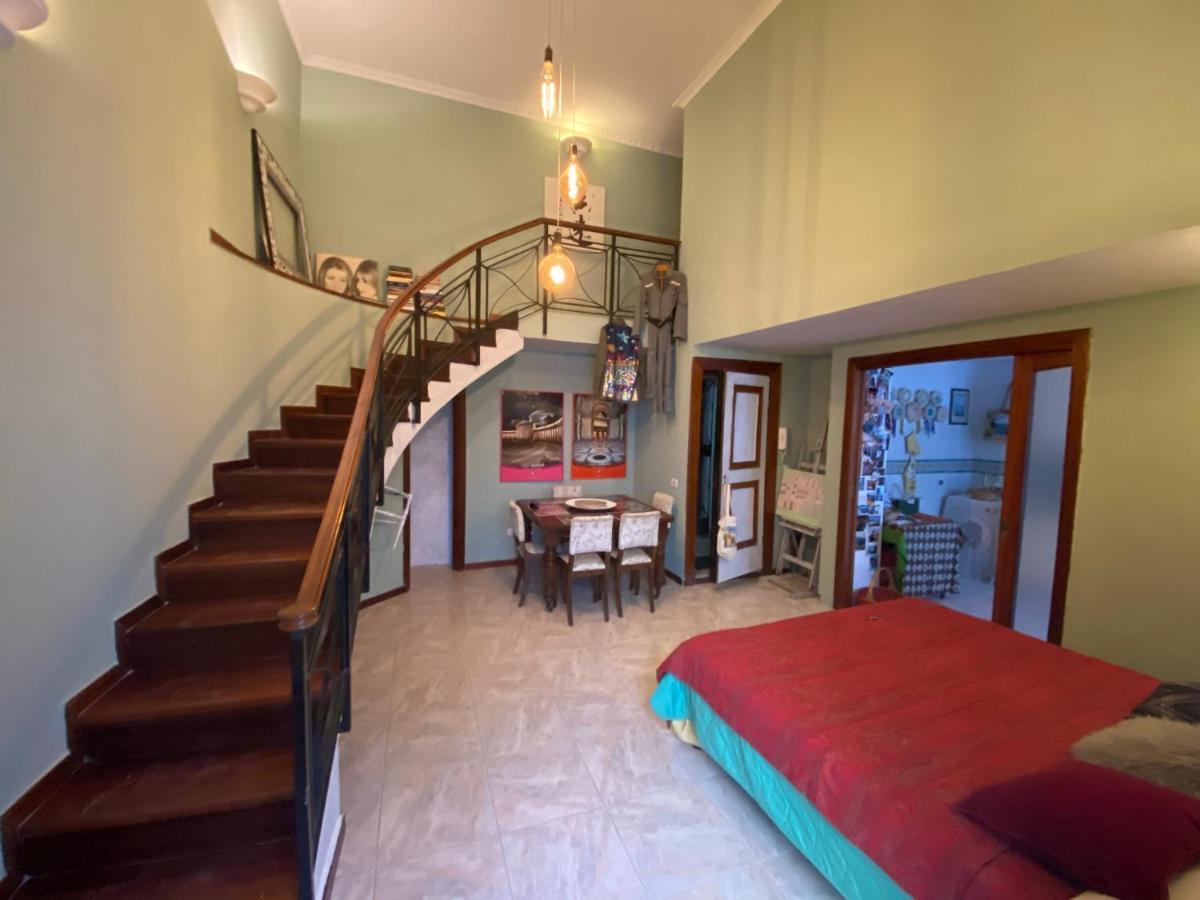Апартаменти Casa Gioia, Tra Palazzo Reale,Lungomare E Monte Echia Неаполь Екстер'єр фото